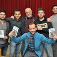 Pfarrer Franz Zeiger mit seinen syrischen Freunden / © MM Pfarrer Franz Zeiger mit seinen syrischen Freunden