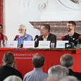 Podiumsdiskussion zum Thema 'Erfahrungen ökologische Aufbrüche' mit DI Margit Mayr-Lamm, Ing. Heinz Hödl, DI Christoph Wiesmayr und Dr. Josef Heringer
