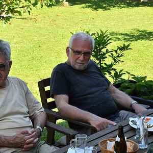 Erholung im schattigen Pfarrgarten